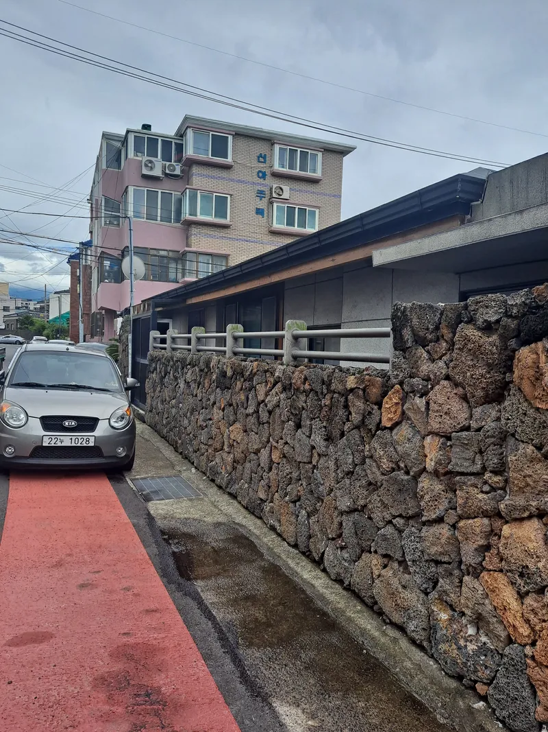 [제주 삼도이동] 바닷가 3분 무근성 독채 16