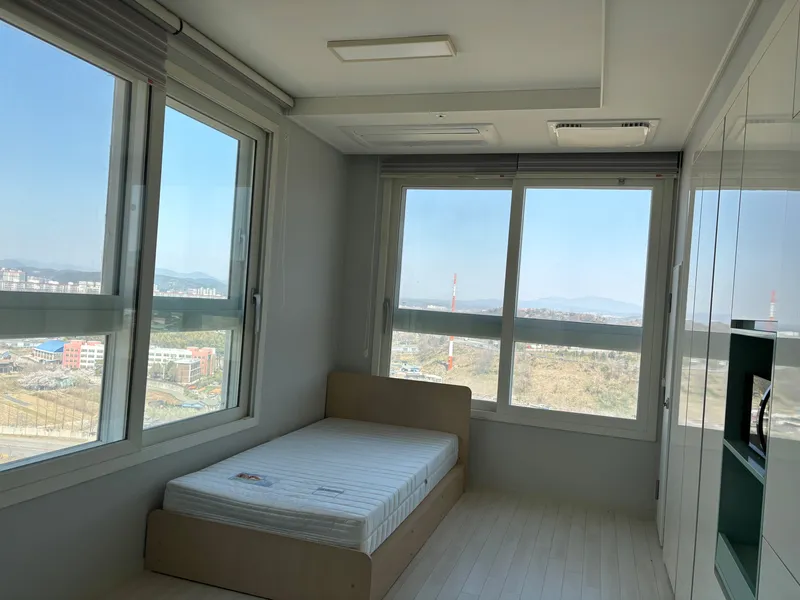 [Jinju] 13th floor of newly built officetel with open view through double-glazed windows 5