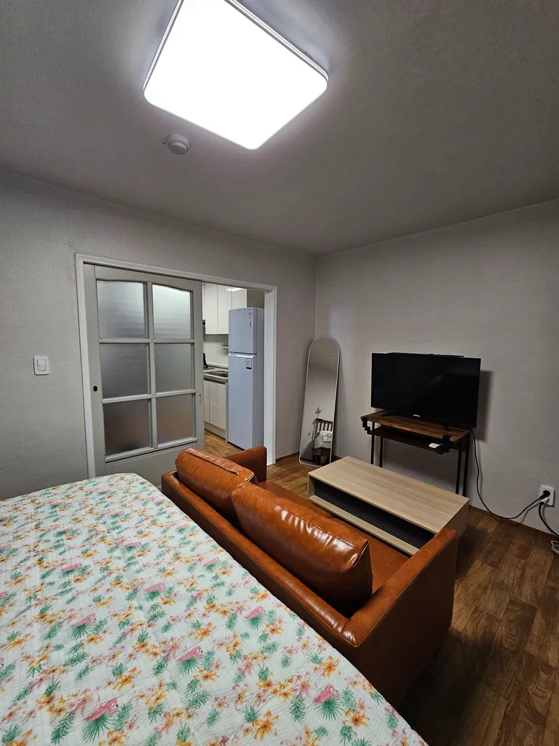 [Chuncheon][Chuncheon, Gangwon Province] Kangwon National University Hospital Remodeled Apartment for Up to 4 People 4