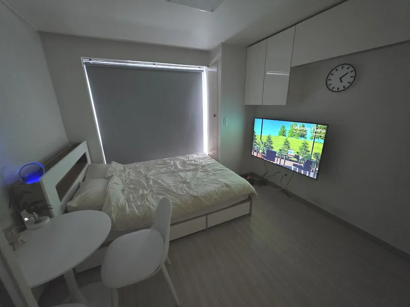 [Hwaseong] Dongtan Banggyo-dong, 1 minute commute to work, fully-furnished officetel 3