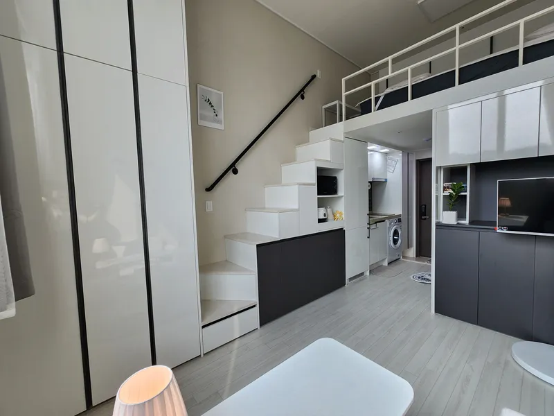 [Guro, Seoul] 1 minute walk from Oryu Station, 20 minutes from Yeouido 4