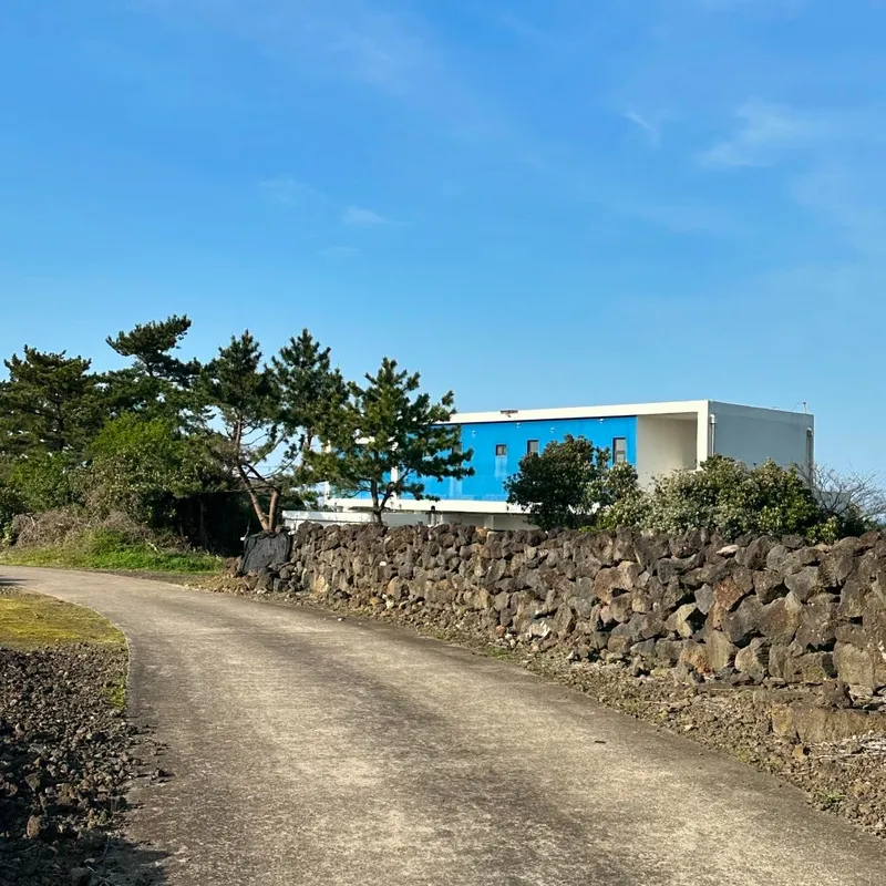 [Gujwa, Jeju] Double Room 203, a comfortable place to rest with a distant ocean view 21