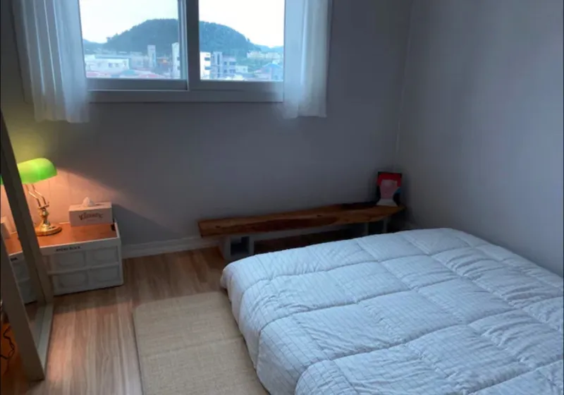 [Gujwa, Jeju] My house with a view of the sea and windmills 2