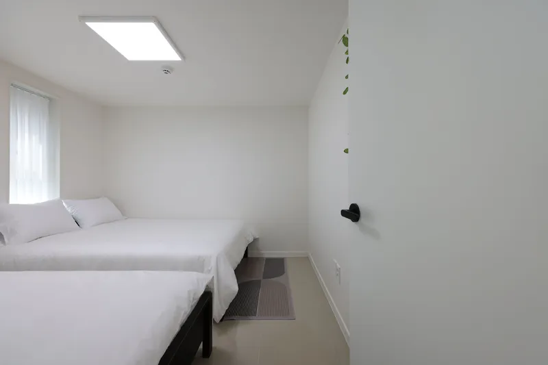 [Goyang] 3-room full option near Hyangdong DMC (Q3+SS2/maximum 8 people) 2