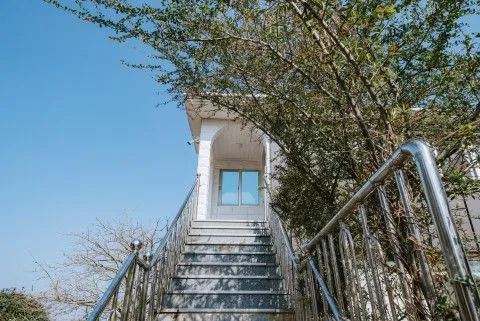 [Aewol, Jeju][Jeju Sogil-ri] A rest area in the forest with a view of the distant sea and Mt. Halla (2nd floor) 16