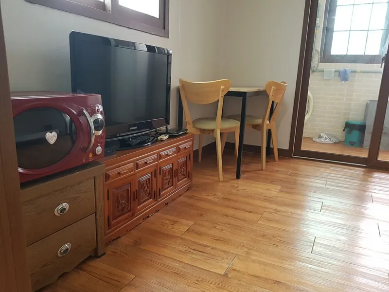 [Suyeong, Busan] 5 minutes walk from Mangmi Station, 3rd floor, 1st unit, Edenville, Gwangan-dong 7