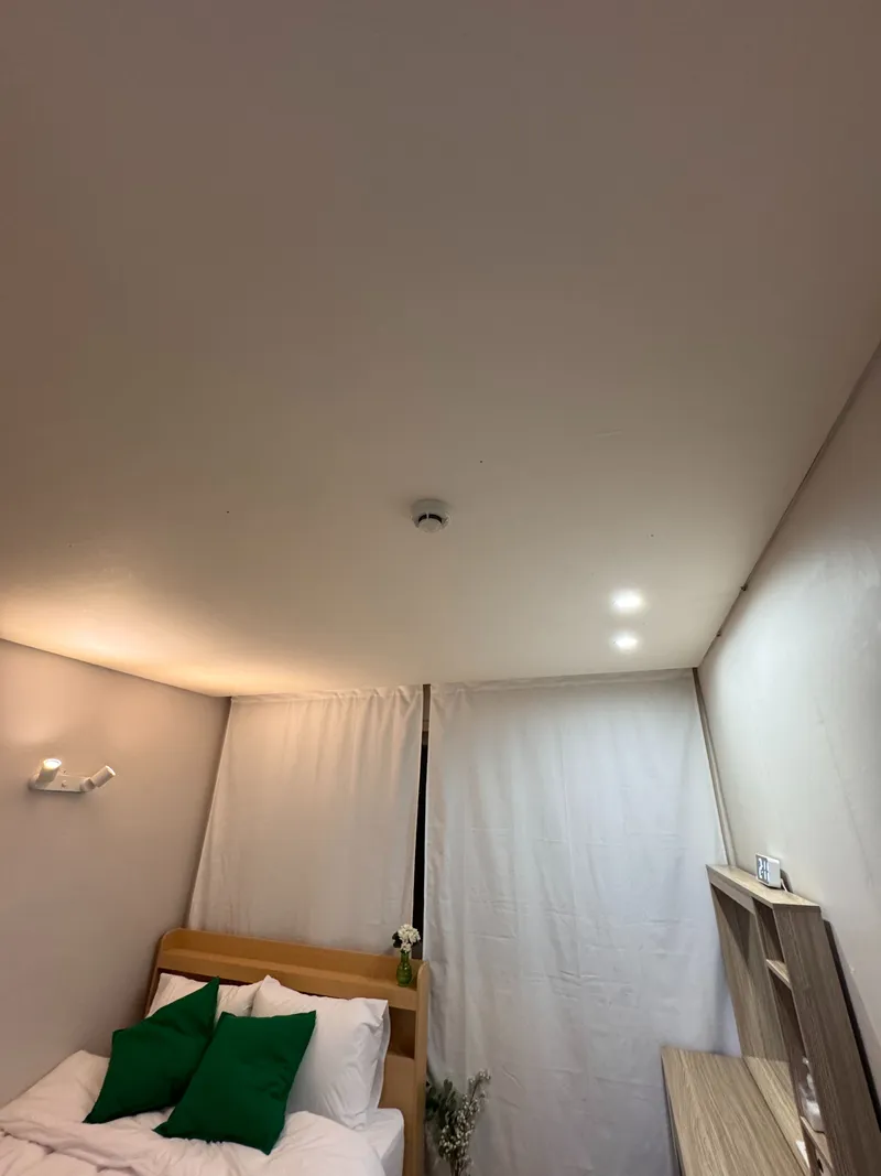 [Gangnam, Seoul] 3-minute walk from Yeoksam Station, wood-tone interior two-room 5