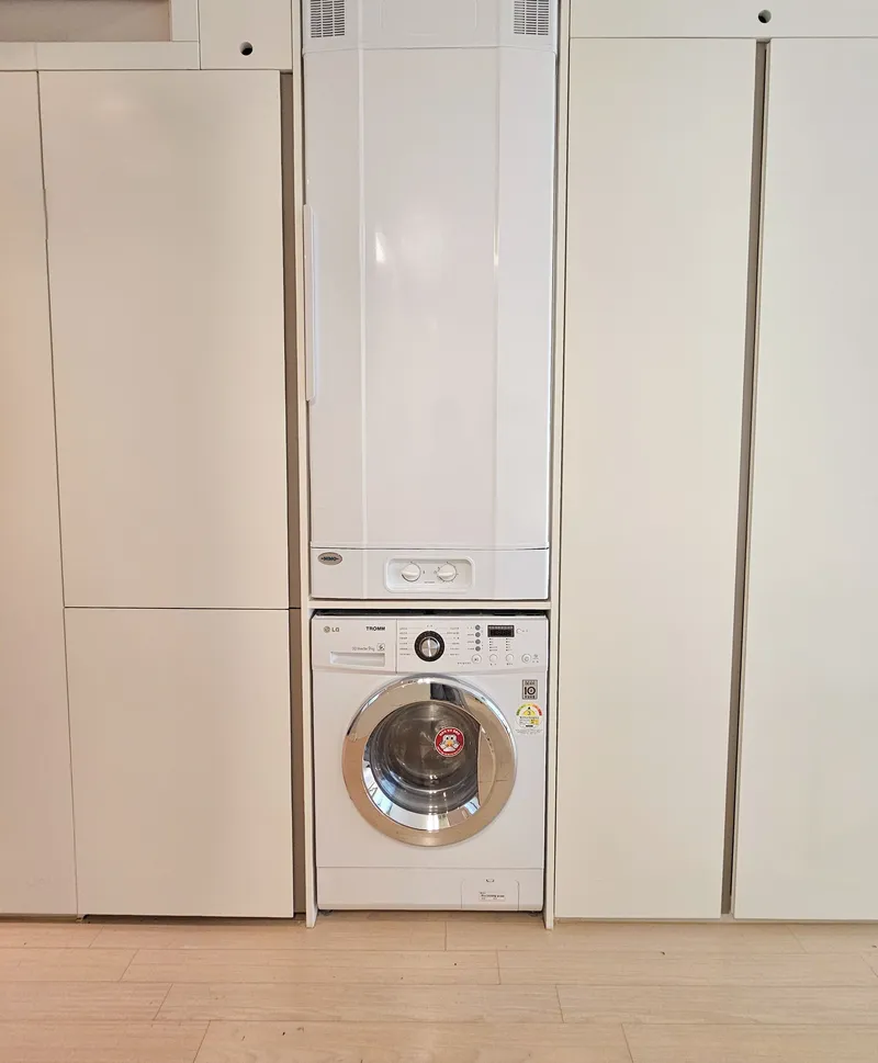 [Seongnam] A stylish and clean house located in the food street near Jeongja Station. 5