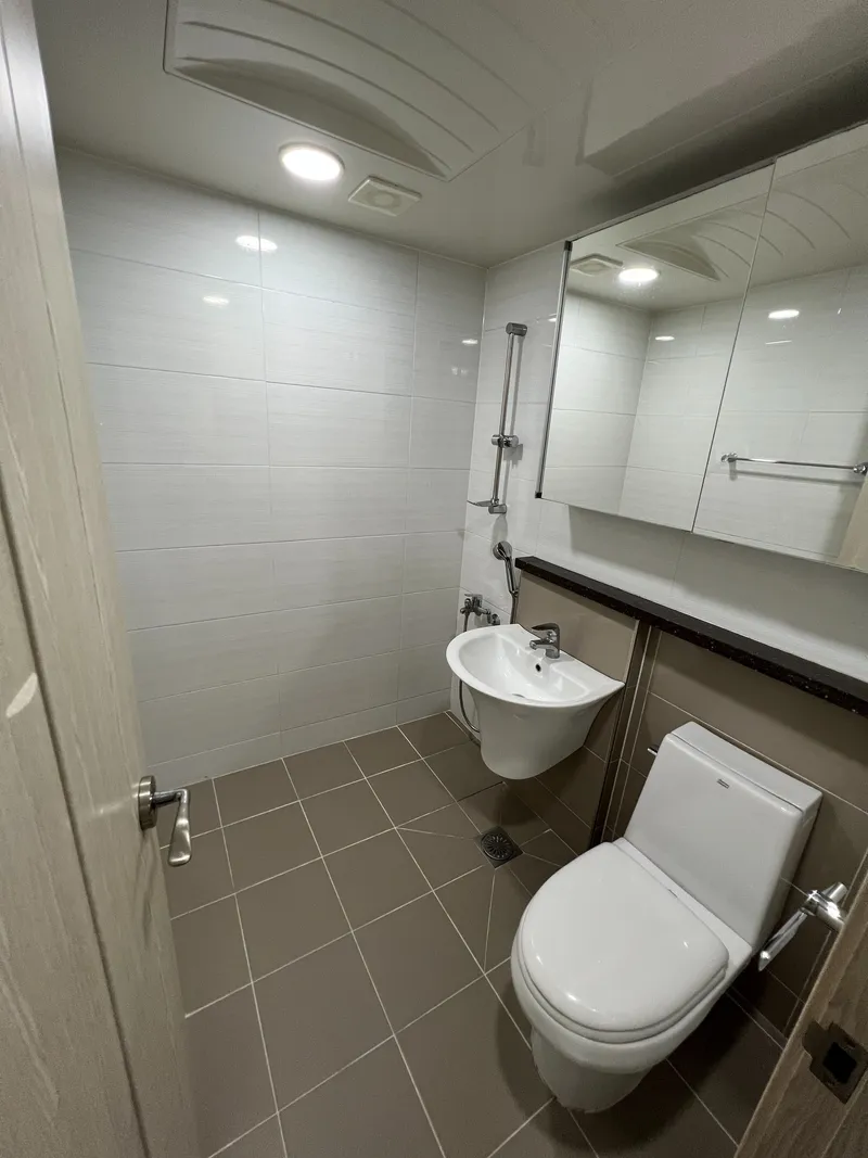 [Seodaemun, Seoul] 7-minute walk from Hongik University Station, three-room 10