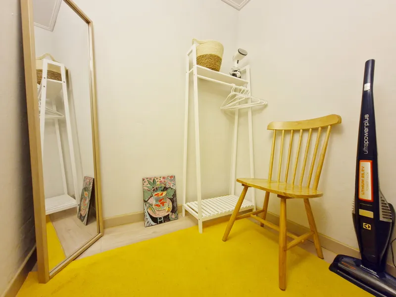 [Jongno, Seoul] 9 PM to Seoul National University Hospital / 3 minutes from Hyehwa Station / 70,000 KRW discount for move-in within 2 days / 50,000 KRW discount for move-in within 7 days / Large 14