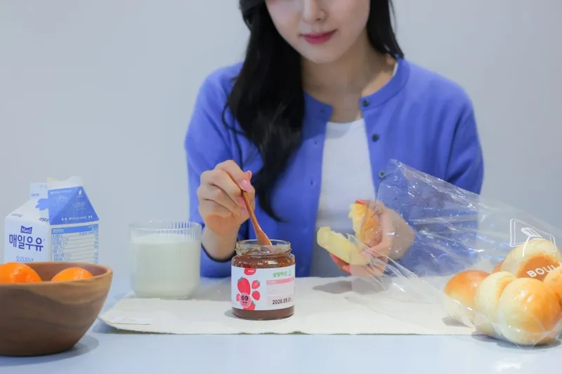 [강원 춘천] 춘천명동닭갈비골목 인근 #스탠다드룸 #위생숙소 #스마트tv 3