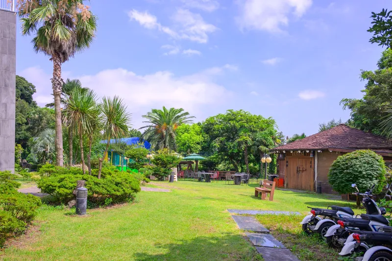 [Gangjeong-dong, Seogwipo] Accommodation where you can feel the scent of cypress trees and comfort 9