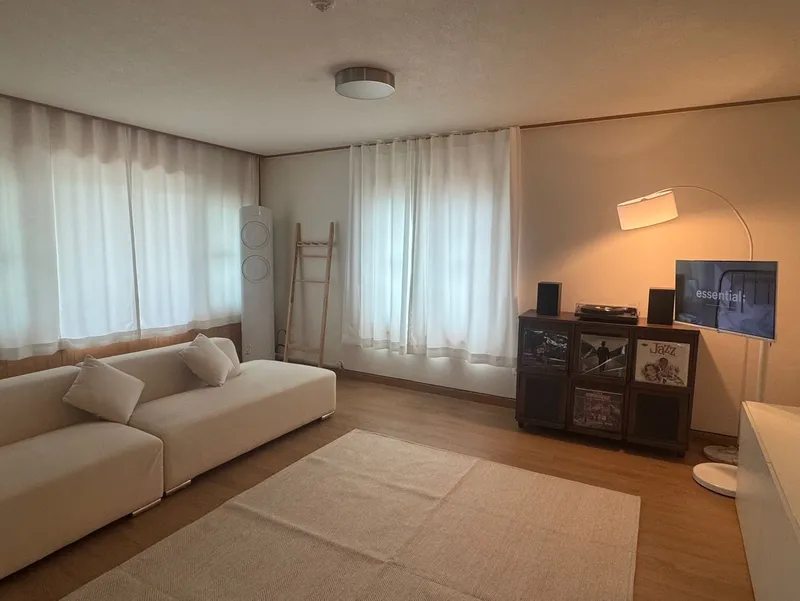 [Beophwan-dong, Seogwipo] 3 rooms (4 queen beds) / Private house / 15 minutes from Ole Market 36