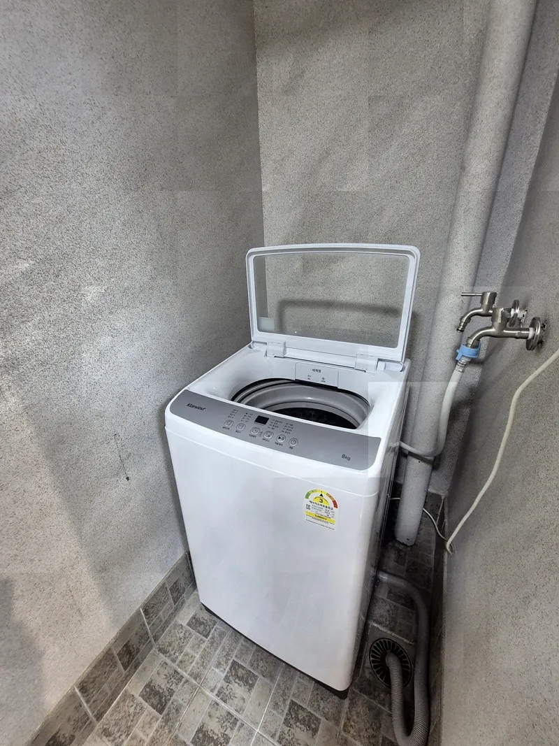 [Pohang] Large room 2 / Large living room / Kitchen / Parking D12 8