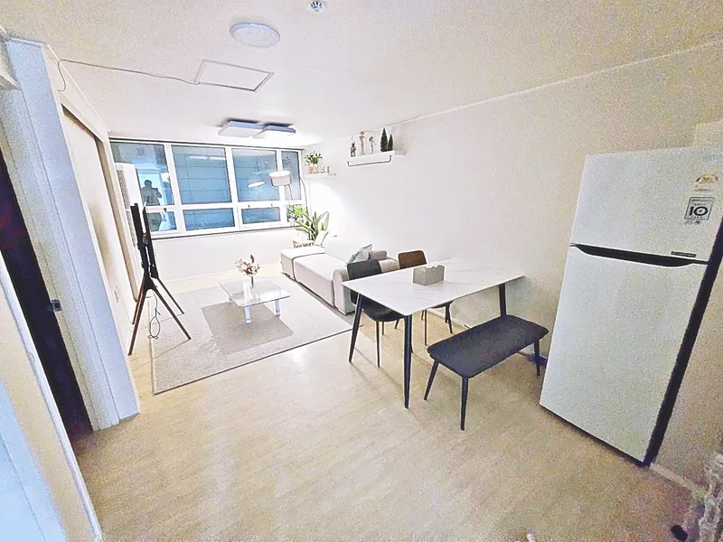 [Haeundae, Busan] 2-minute walk from the beach, ocean view three-room, lowest price 16