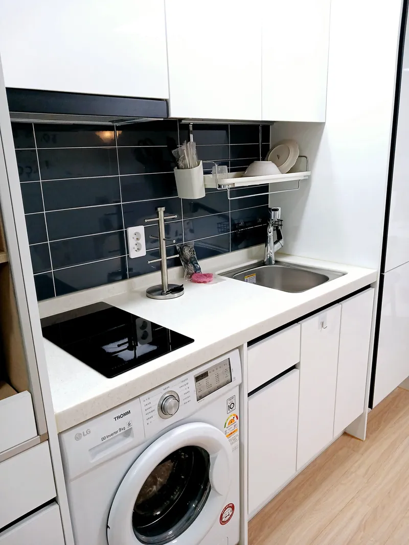 [Namyangju] Clean and cozy home 1 minute from Donong Station 16