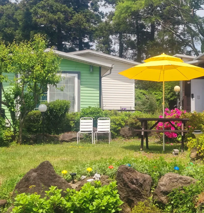 [Andeok, Seogwipo] Jungmun Tourist Complex, a small and practical 2-room detached house with a yard [20 pyeong-B] 14