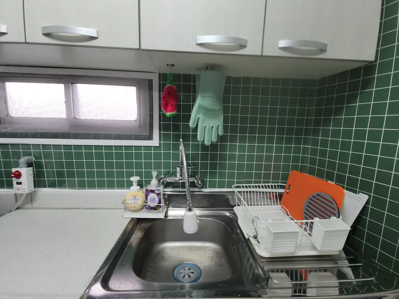 [Pohang] IU (2 rooms/3 queen beds/up to 6 people) 18