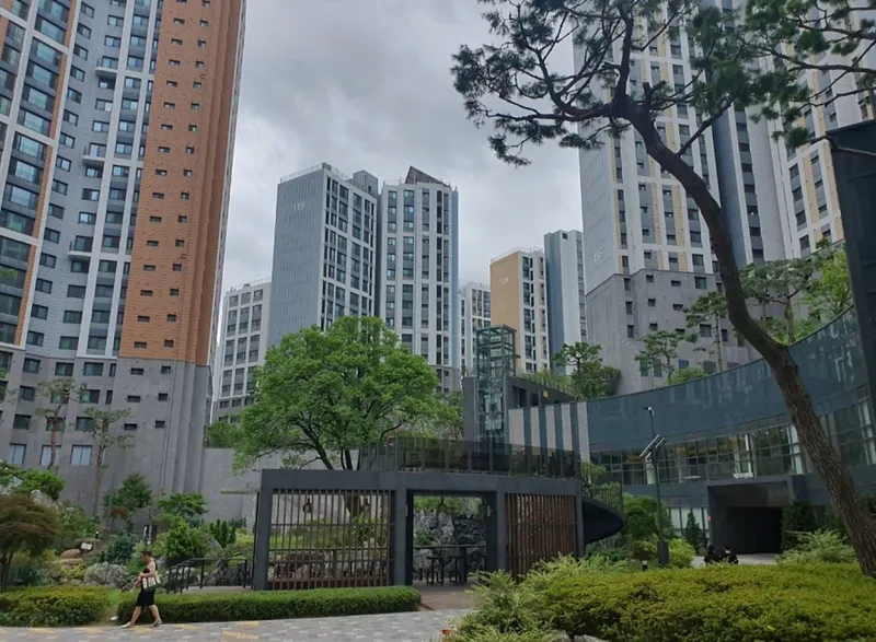 [Eunpyeong, Seoul] A newly built apartment like a park, 5 minutes walk from Nokbeon Station 31