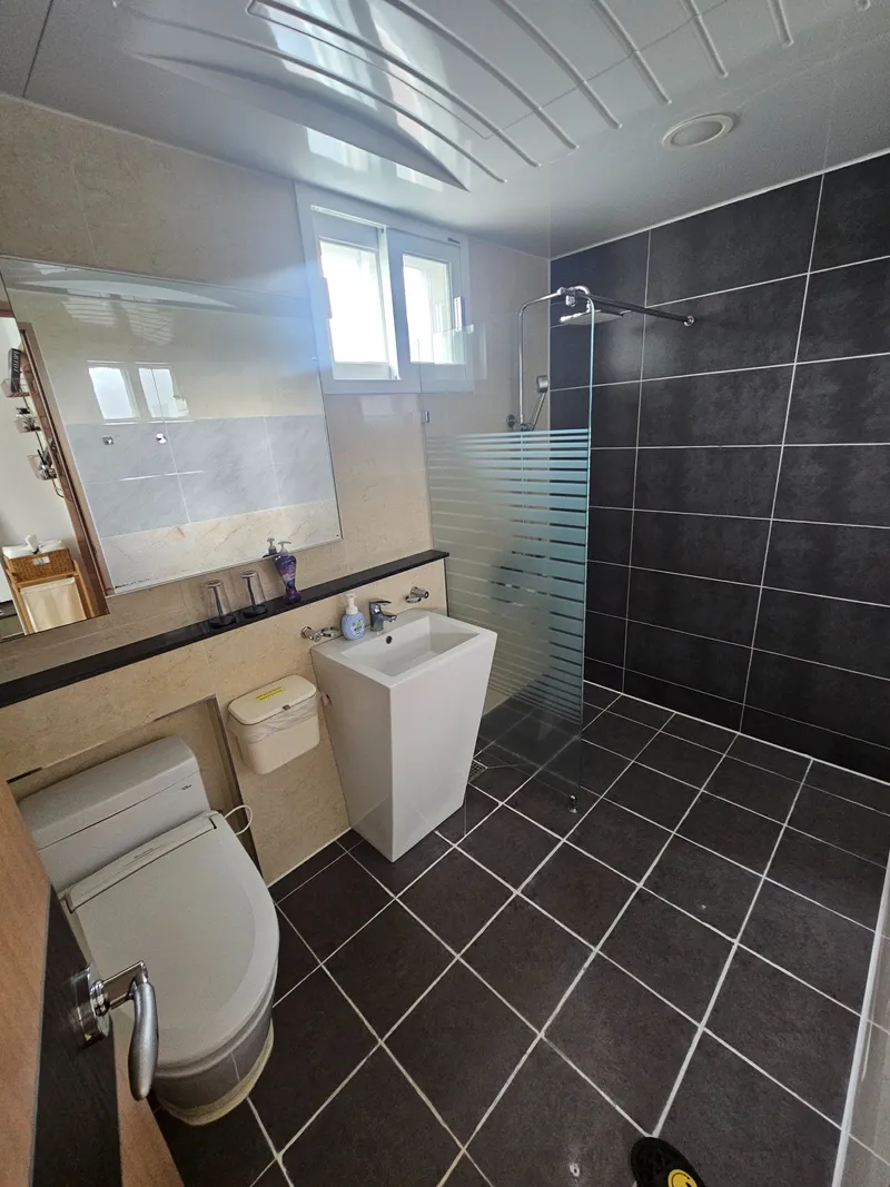 [Andeok, Seogwipo] Four Seasons Sanbangsan View Duplex Emotional Accommodation_Dalmuri 8