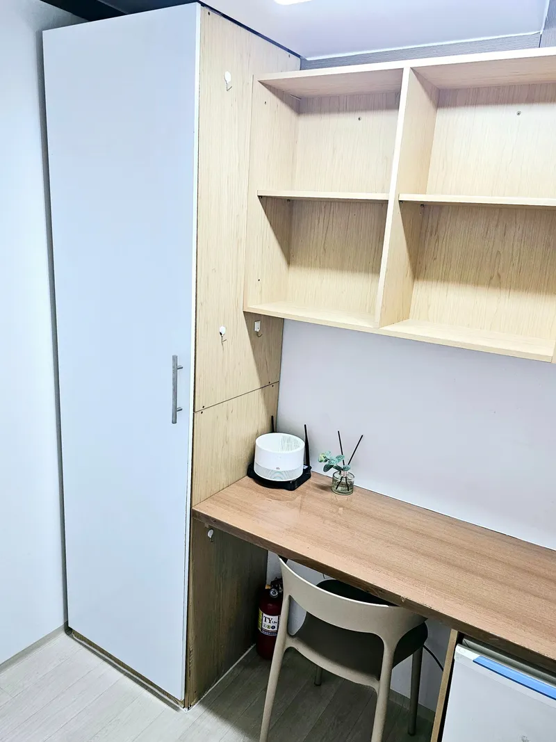 [서울 강남] 역삼 역세권 단기 숙소 (남성전용층)410 5