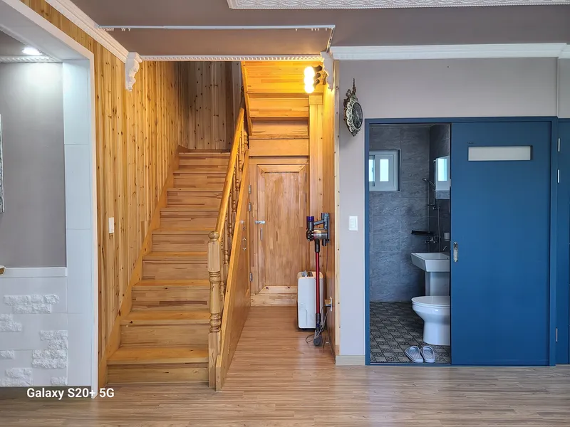 [Andeok, Seogwipo] Ocean view, 2nd floor, detached house next to Sanbangsan Tancheon Hot Springs 16