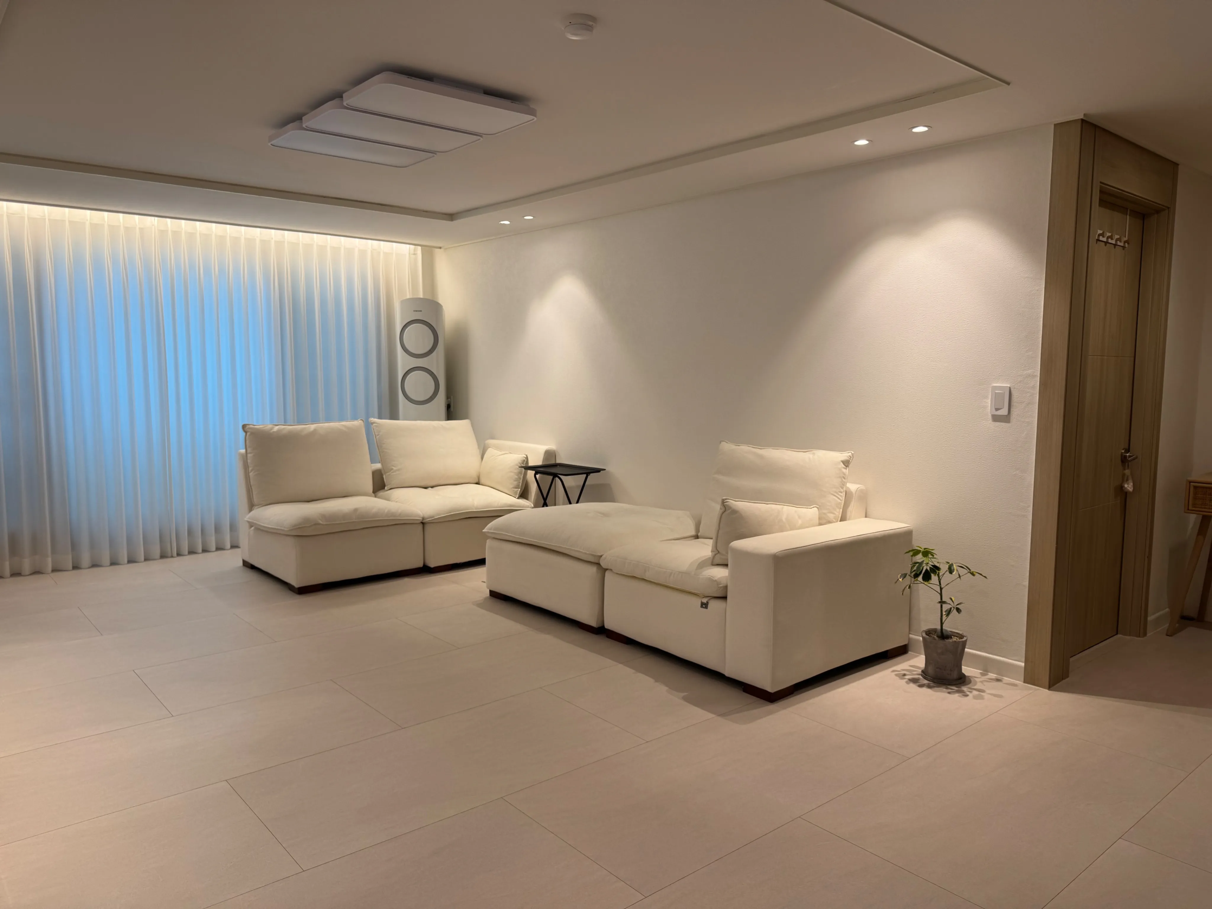 Bangnim-dong Two-Bedroom Apartment