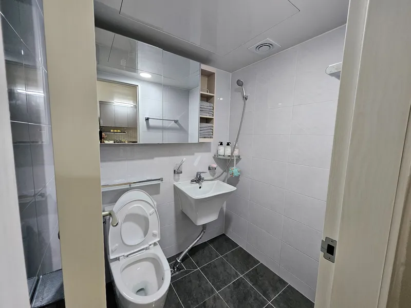 [Cheongju] Bokdae 3-Person Two-Room Apartment That Perfectly Suits Me 5