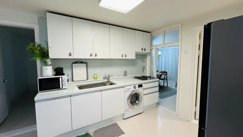 [Songpa, Seoul] Fully furnished queen 1 + single 2 near Jamsil Saenae Station, pets allowed 12