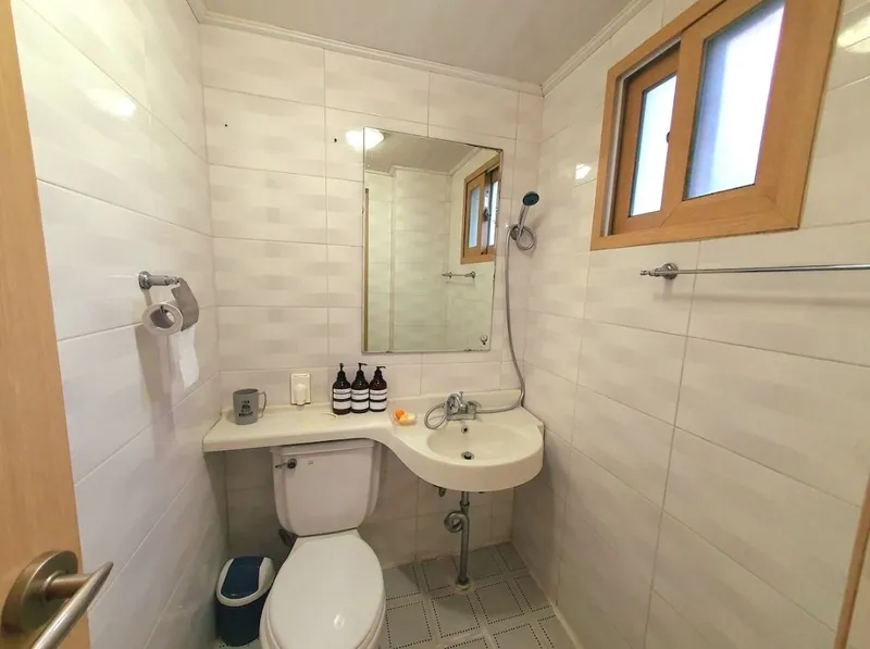 [Gyeongsan] 15 minutes walk from Yeongnam University Station, one room distance AEO 9