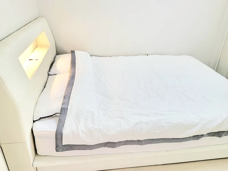 [Gijang, Busan] Chilam pretty sea view house two room queen size bed 5