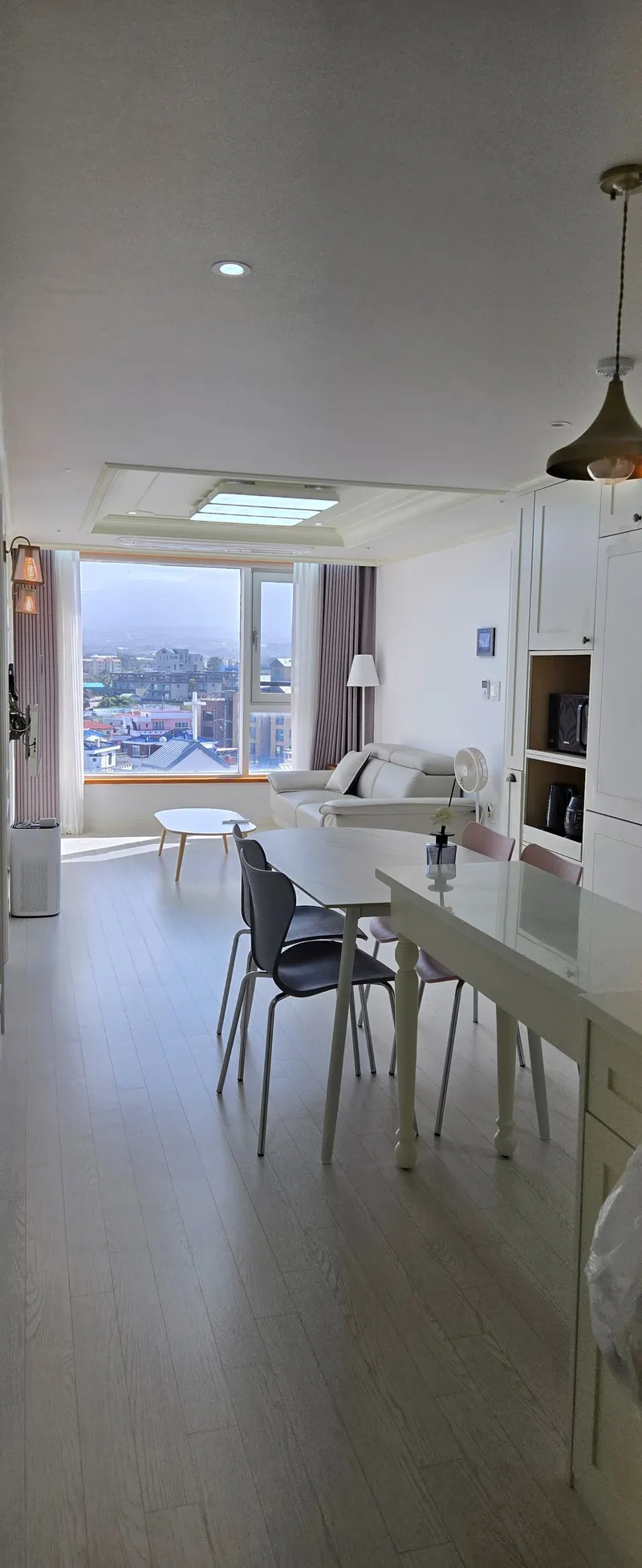 [Jocheon, Jeju] Nordic-style full-service officetel 3 minutes walk away 12