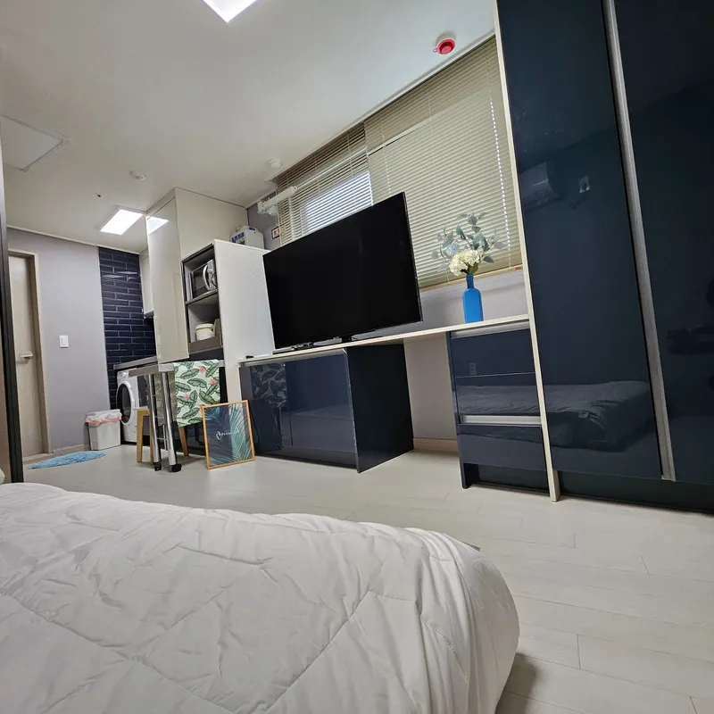 [Jung-gu, Busan] Busan Station International Market Newly Built Officetel 40 7
