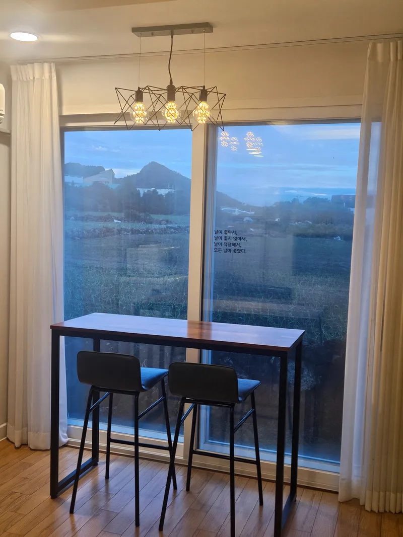 [Andeok, Seogwipo] Four Seasons Sanbangsan View Duplex Emotional Accommodation_Dalmuri 15