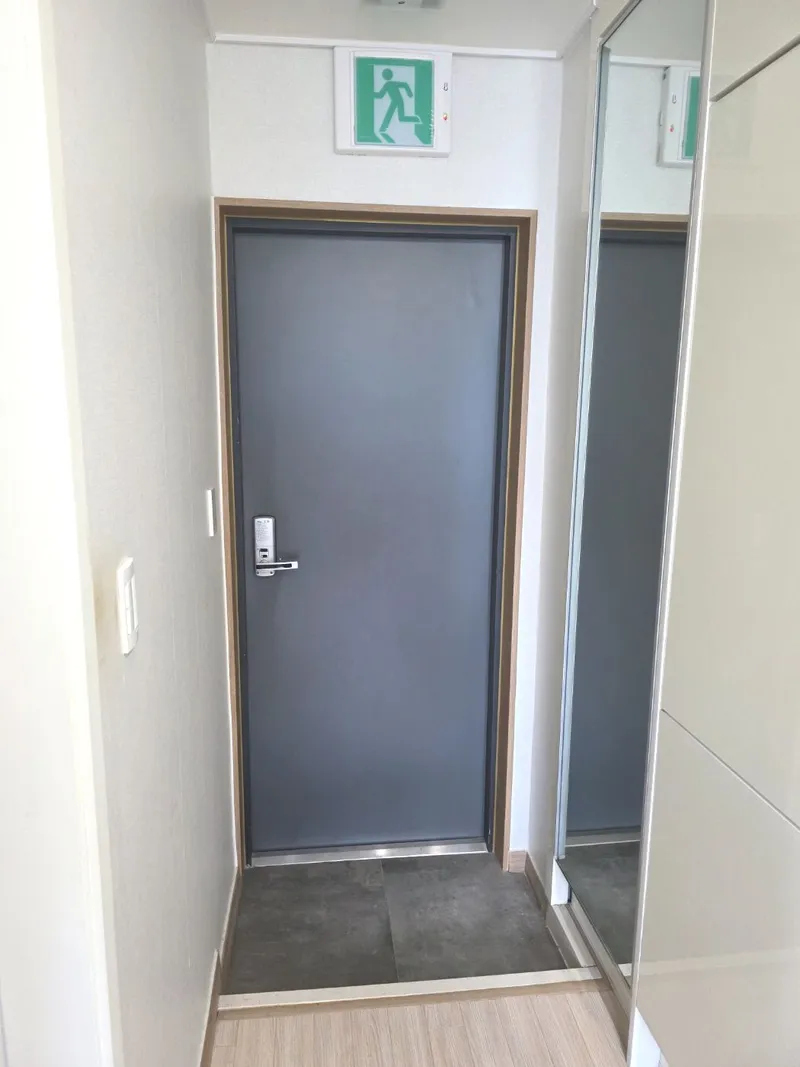 [Hwaseong] Dongtan Banggyo-dong, 1 minute commute to work, fully-furnished officetel 9