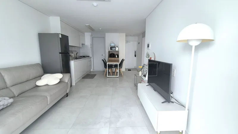 [Goyang] Deeum House/Ilsan Station Remodeling Aftergok Academy Two-room + Living Room/Apartment 6