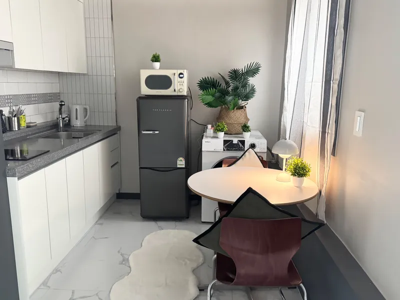 [Dongdaemun, Seoul] 5 minutes from Shinsoldong Station - Adjacent to Jongno, Euljiro, and Seongsu - 4 people 7