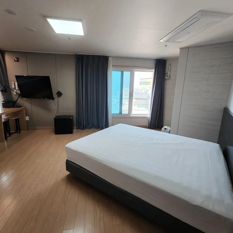 [Gangneung] 20 pyeong large room right in front of the beach 9