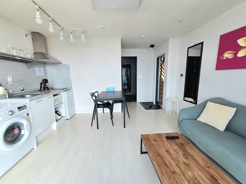 [Aewol, Jeju] Ocean view/Modern style separate one-room. 2nd floor I type. 8