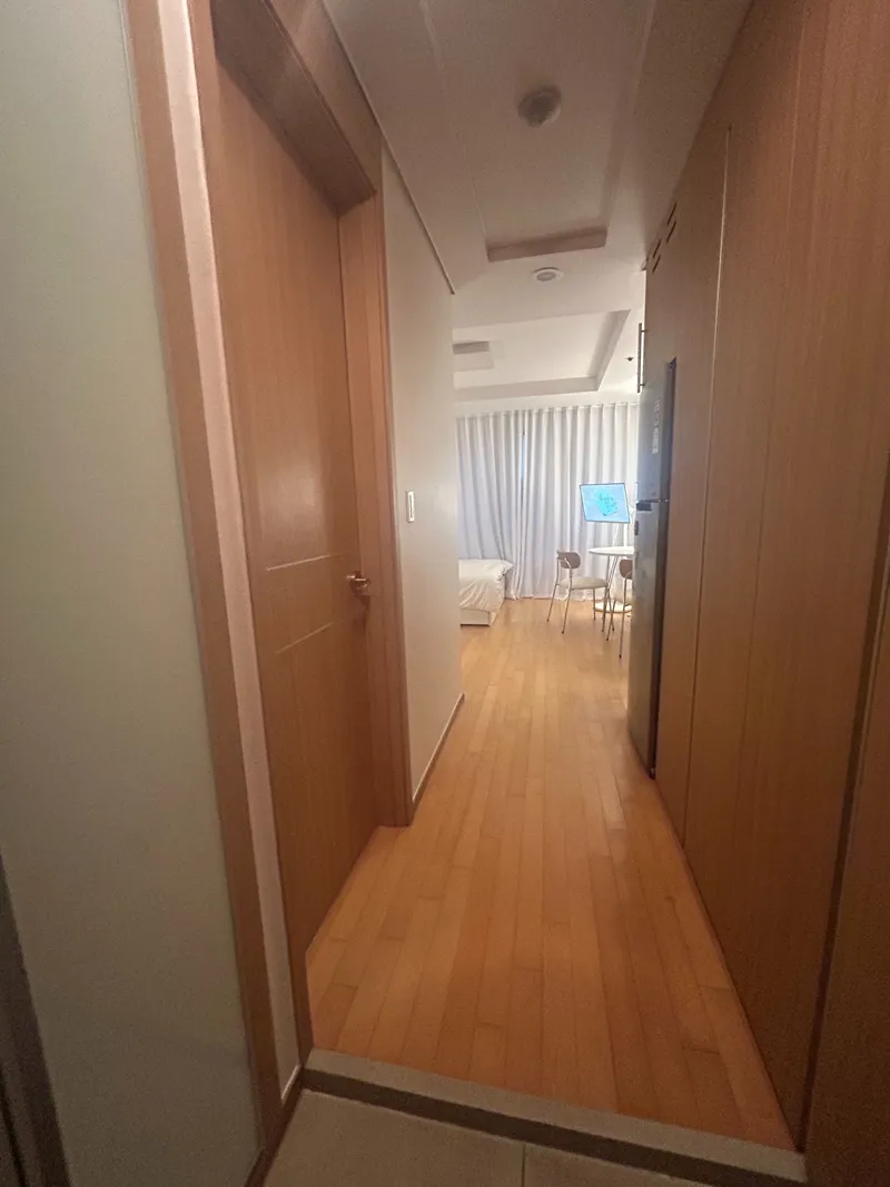 [서울 송파] 초역세권 시티뷰 아늑깔끔 고층숙소 6