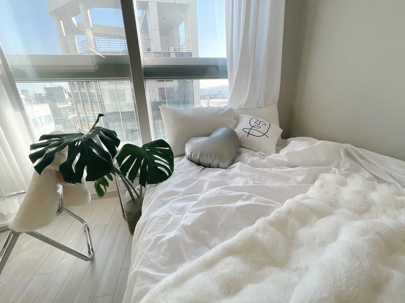 [Songpa, Seoul] 3 minutes from Jamsil Saenae Station | Newly built, ultra-clean apartment with laundry and cleaning by the host. 3