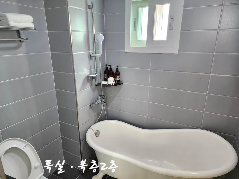 [제주 구좌] 22평 복층형원룸 바다뷰 특실 스위트룸 #지미봉바로아래 4