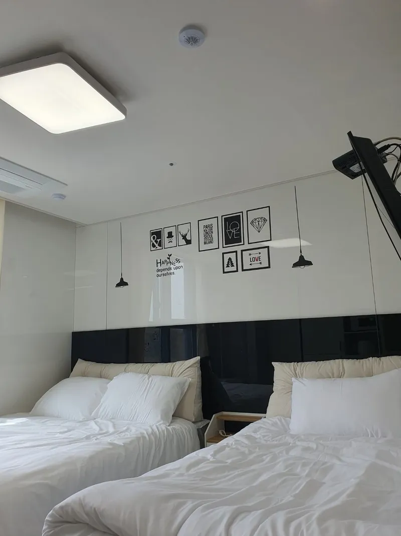 [Donghae] Room 817 near the beach with a view of Naengcheon Park 2