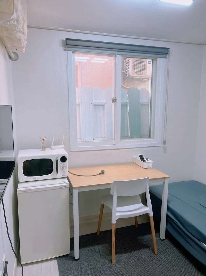 [Buk-gu, Gwangju] Chonnam National University Back Gate Cost-effective One-Room Apartment 203 4