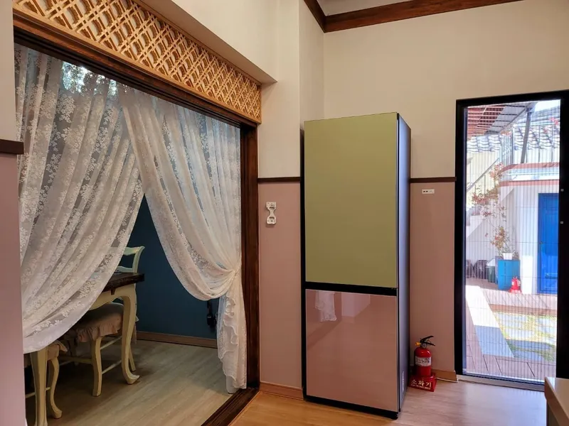 [Gyeongju][Gyeongju, Gyeongsangbuk-do] Baekryeonbang, a shared house on Hwangridan-gil 10