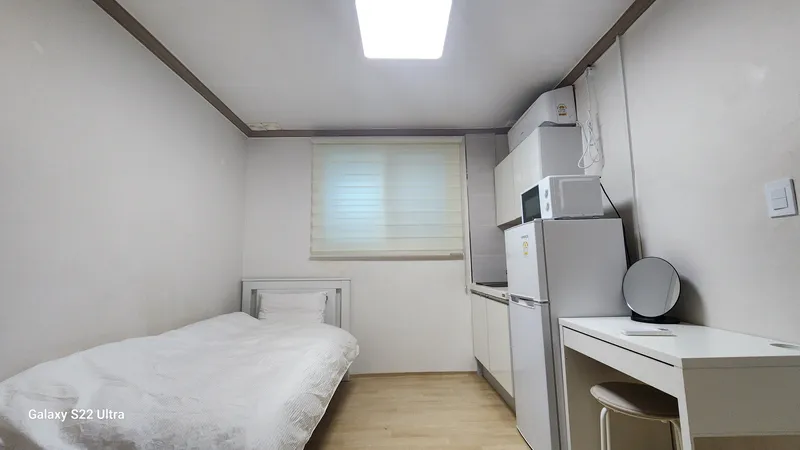 [Gangneung] Gangneung Station, Beach Central Market E-Mart 5 minutes away 2