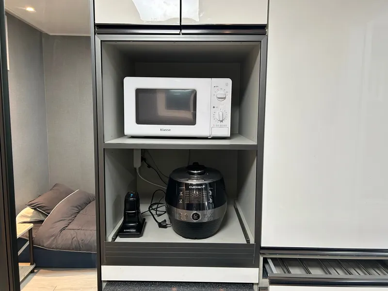 [Gangseo, Seoul] 7-minute walk from Kkachisan Station, fully equipped 9