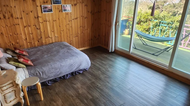 [Aewol, Jeju] Fantastic Landscape 30-Pyeong Detached House with Indoor Plant Garden and Fireplace 3