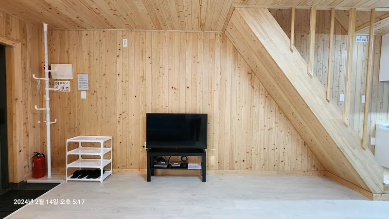 [Hangyeong, Jeju] A two-story detached house located in a village with a pretty stone wall, a 10-minute walk from the beach. 7