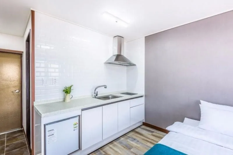 [Jocheon, Jeju] Jeju Island's Best Value, Spacious Garden, and Emotional Pension 6